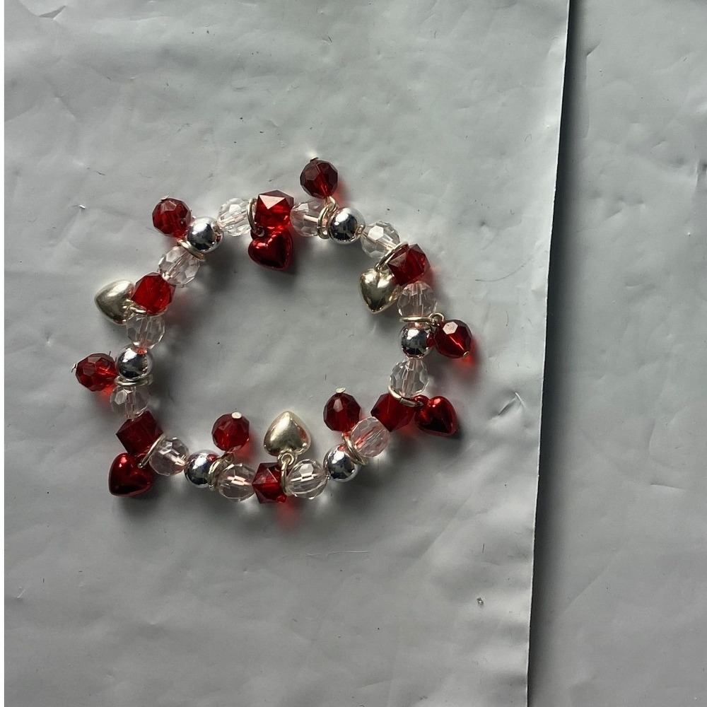 Heart Charm‎ Bracelet Red Crystal Silver Tone Beaded Stretch Women
